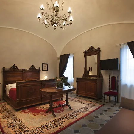 Il Campanile 3* Cherasco