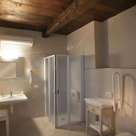 فندق Il Campanile 3*