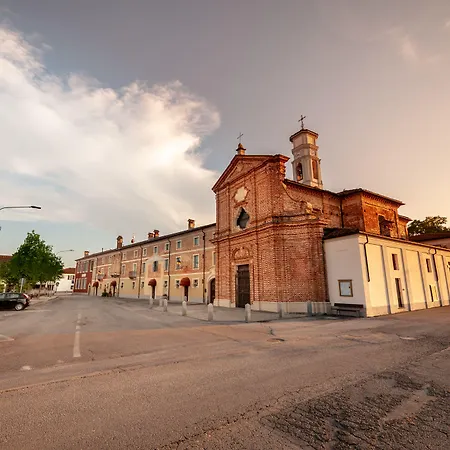 Il Campanile 3* Cherasco