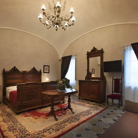 Hotel Il Campanile 3*